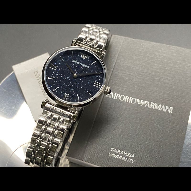 ARMANI手錶，編號AR00029，32mm銀圓形精鋼錶殼，寶藍色中二針顯示， 星空錶面，銀色精鋼錶帶款