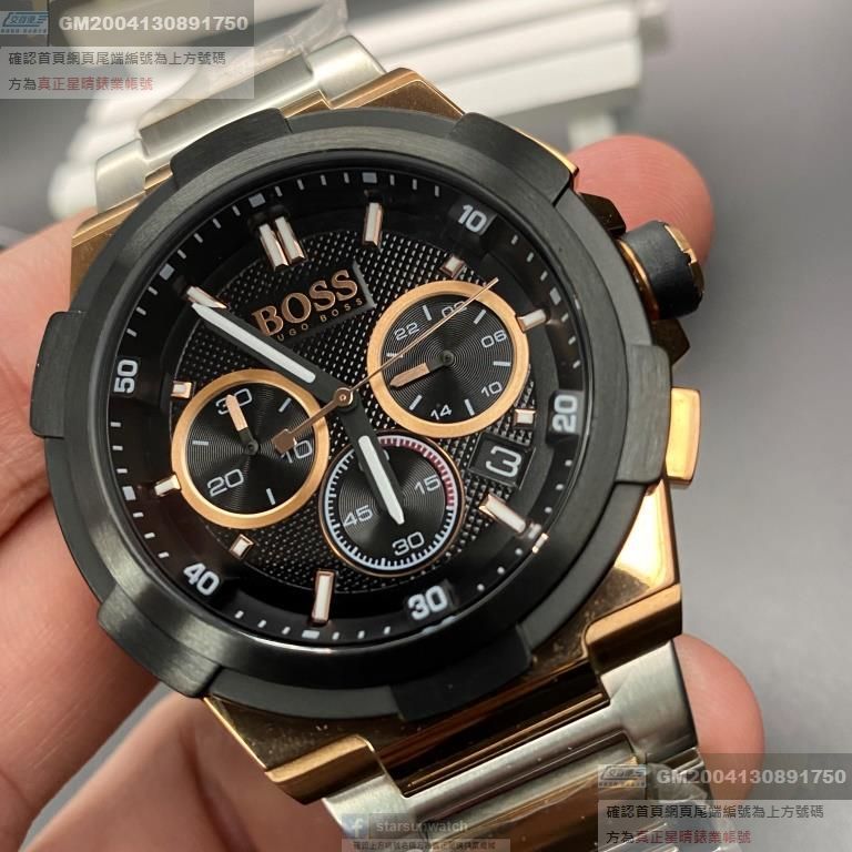 BOSS手錶，編號HB1513358，46mm黑金圓形精鋼錶殼，黑色三眼錶面，金銀相間精鋼錶帶款，自用送人都不錯!