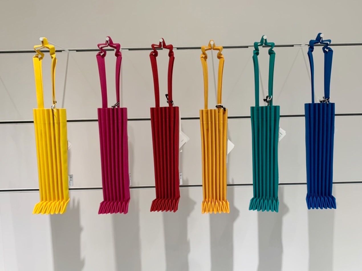 三宅一生 ME ISSEY MIYAKE 小款樹幹包 12月新色