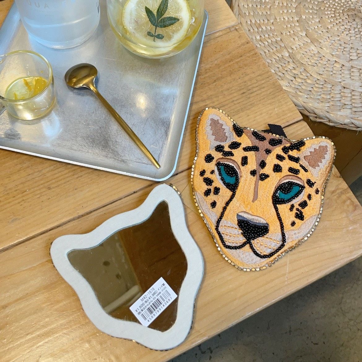 阿豹大頭刺繡隨身鏡