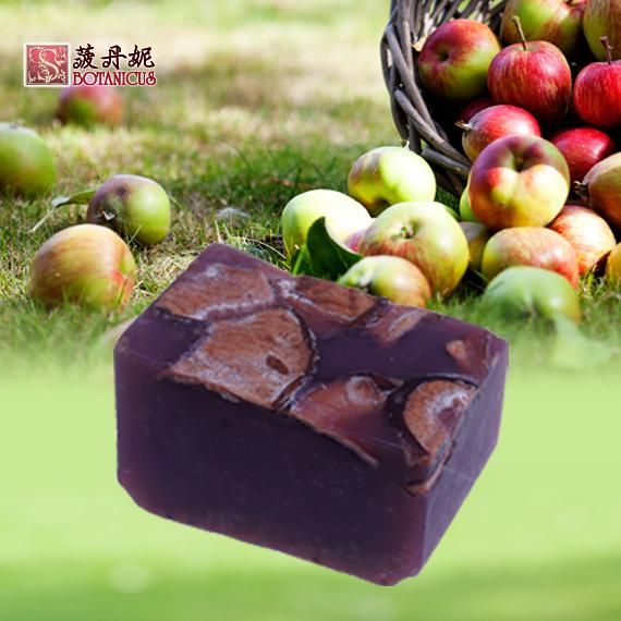72折起~原價@390【菠丹妮 BOTANICUS 台灣總代理公司貨】蘋果黑莓手工皂80g（品號05315）