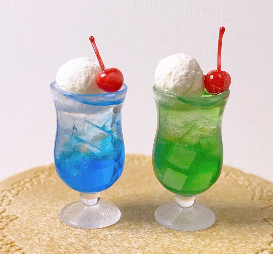 夏天的清涼飲料～　冰淇淋蘇打！藍色夏威夷／哈密瓜