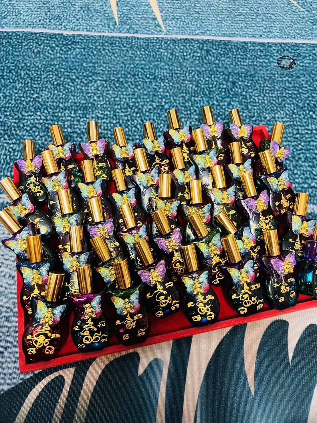 超好聞奶香-蝴蝶依霸香水