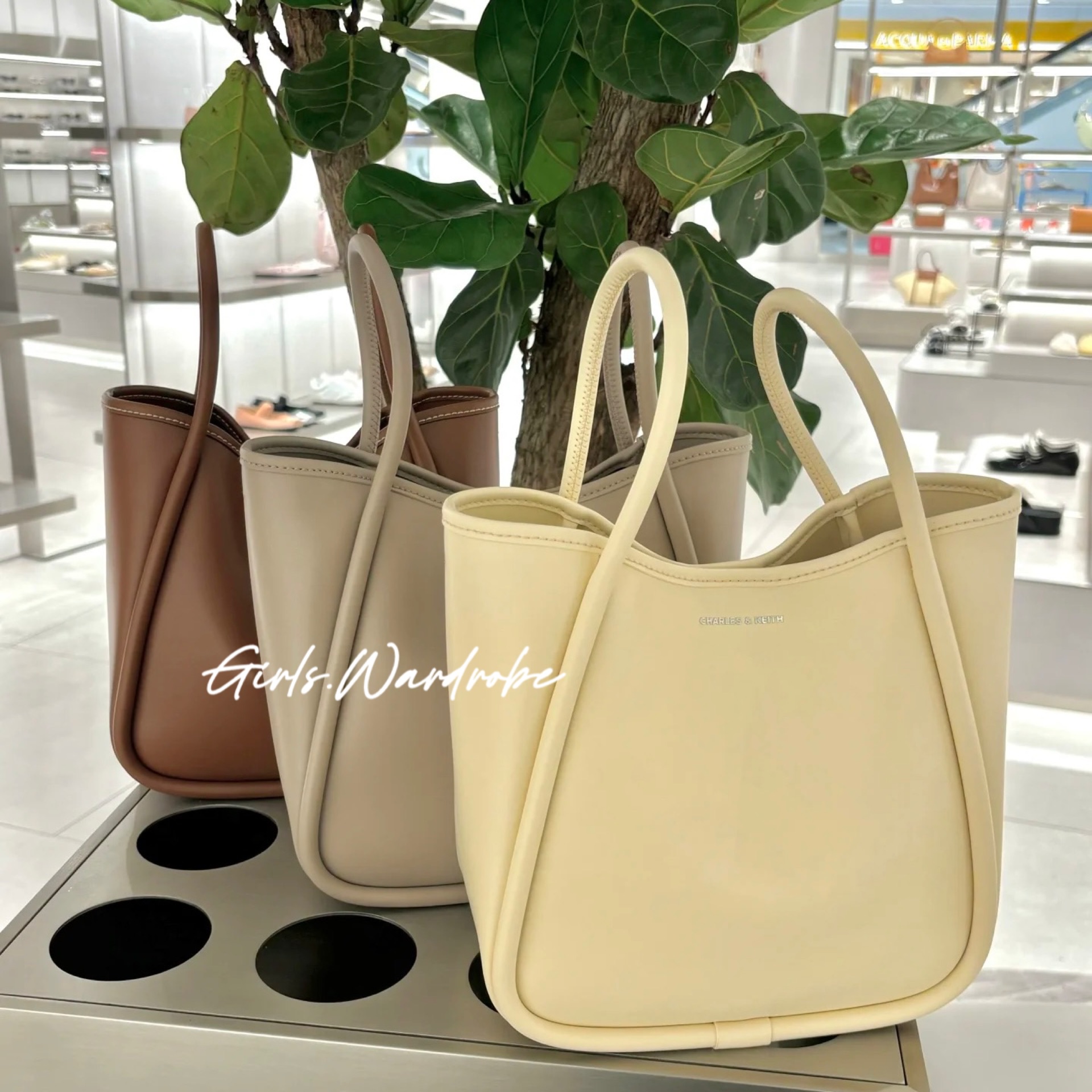 【𝐆𝐢𝐫𝐥𝐬.𝐖𝐚𝐫𝐝𝐫𝐨𝐛𝐞新加坡小CK正品代購】韓素希同款中型大容量磁釦子母包 托特包 斜