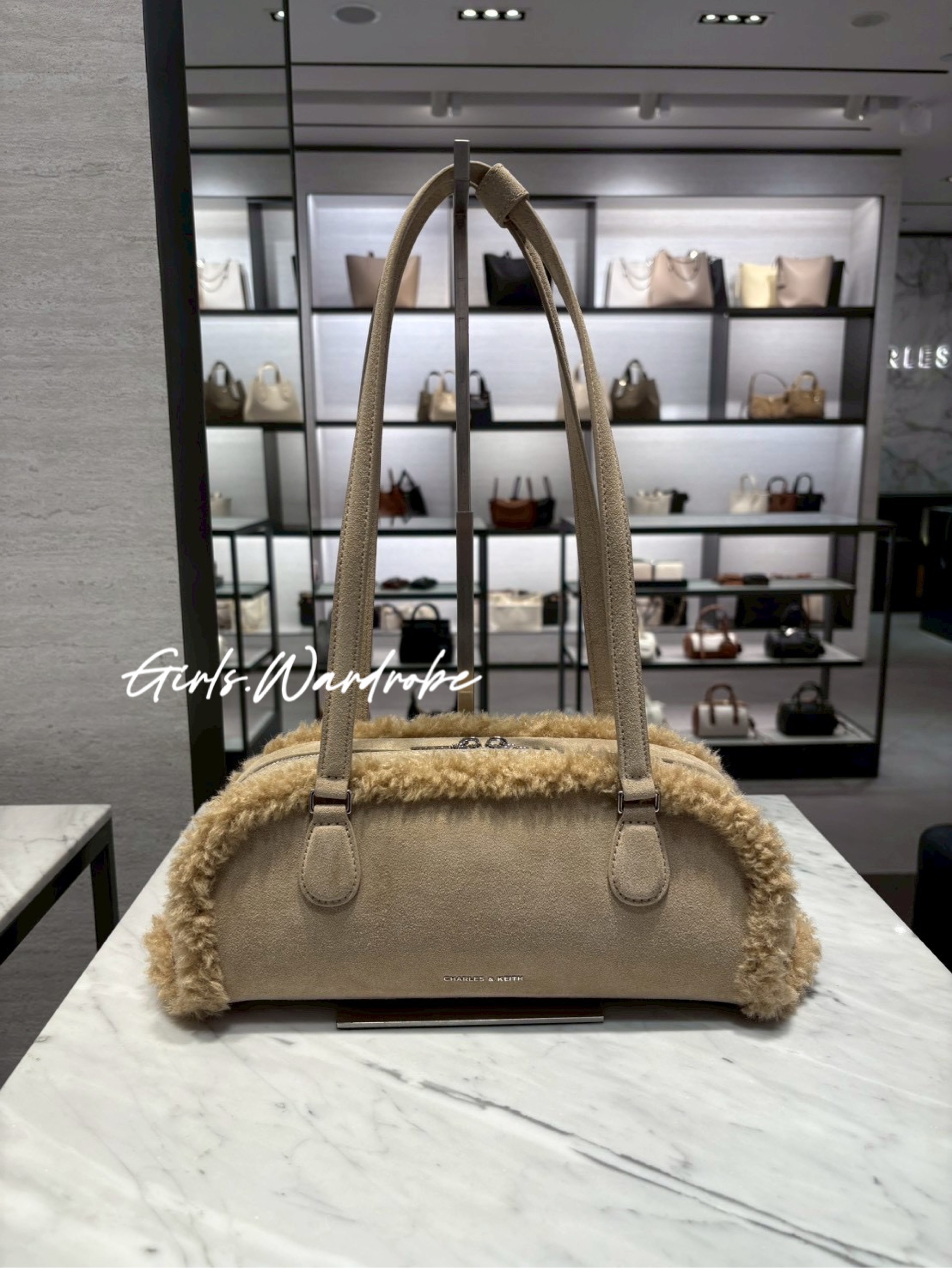 🇸🇬小ck Nelly 毛邊保齡球包