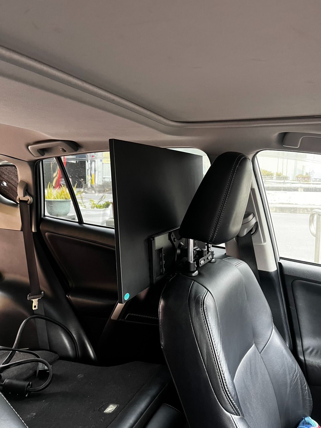 汽車頭枕車載顯示器鋁合金支架 攜帶式顯示器電視螢幕