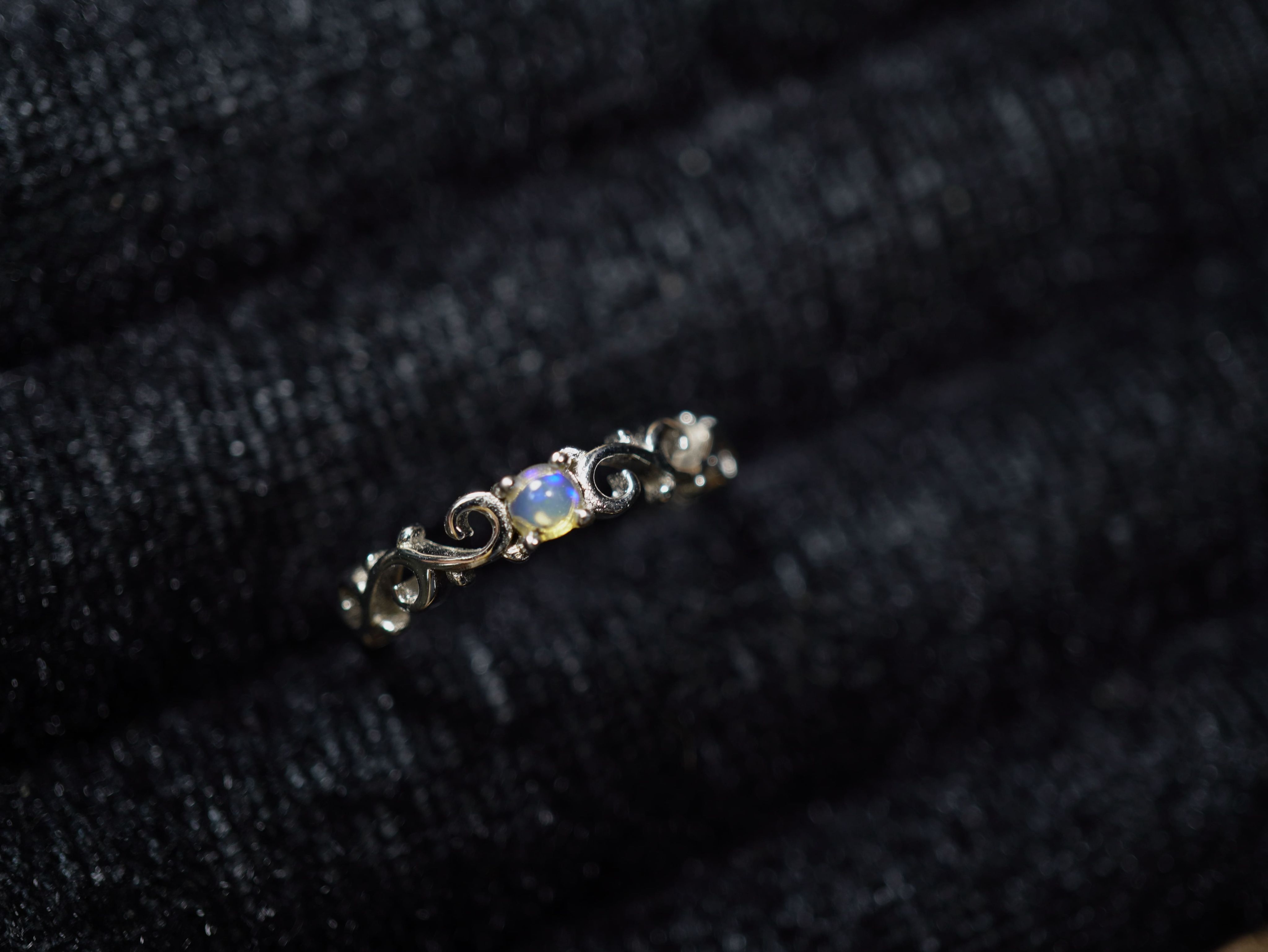 925銀鑲｜07海浪+19古典麻花銀色 蛋白石戒指