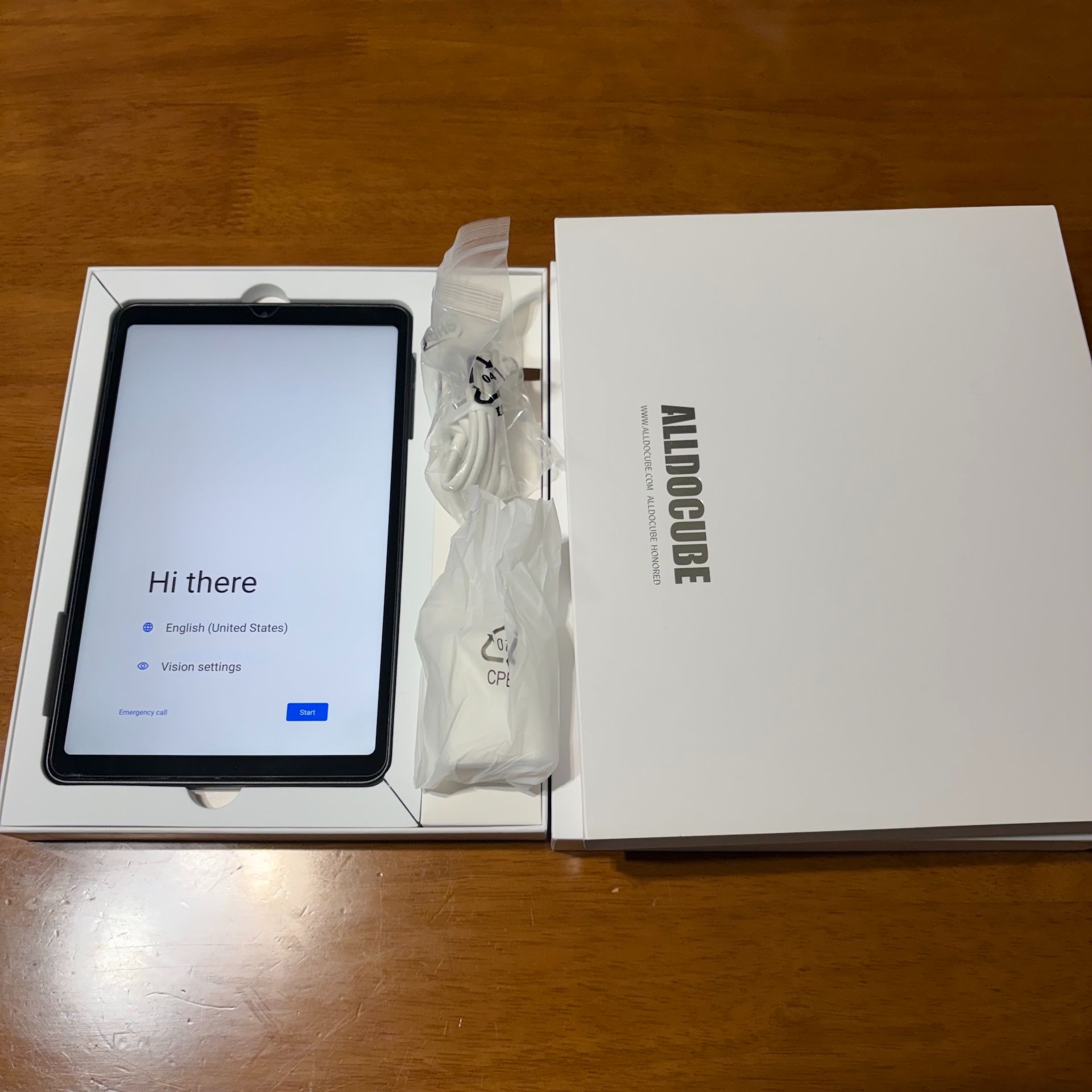 [國際版] 酷比魔方iPlay 60 Pro mini 8+128GB 8.4吋 4G通話平板