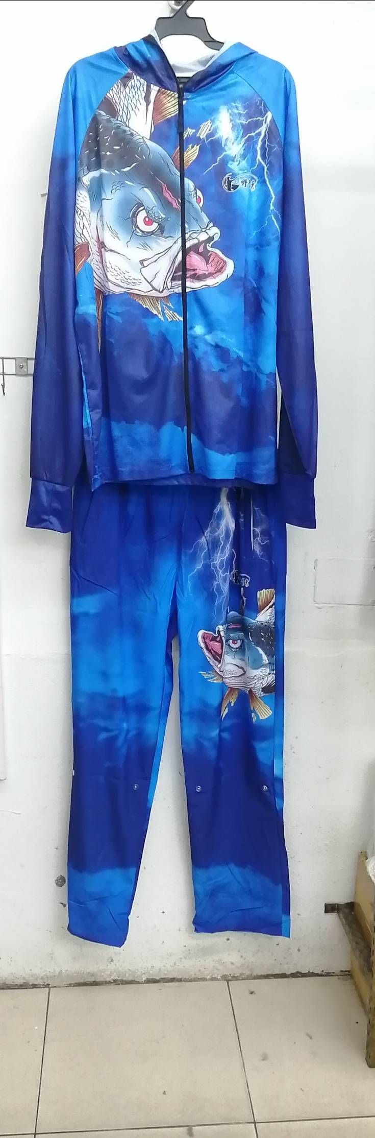 吸濕排汗一套500元