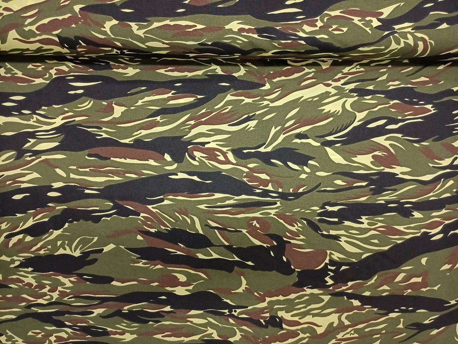 薄帆布-大地迷彩-綠-100%聚酯纖維