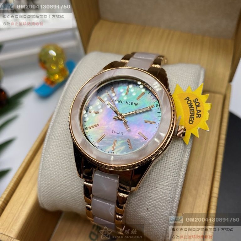 ANNE KLEIN安妮克萊恩女錶，編號AN00622，34mm玫瑰金圓形精鋼錶殼，變色貝母錶面，玫瑰金色精鋼錶帶款