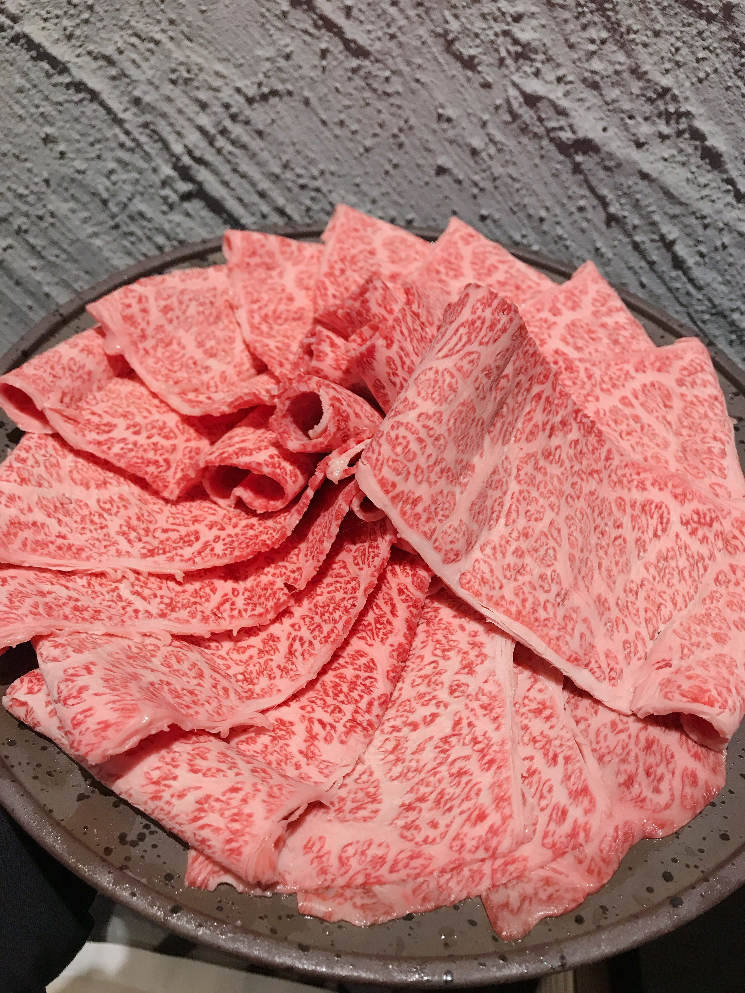 【牧石鍋物】嚴選 日本熊本和王A5和牛霜降（火鍋肉片）
