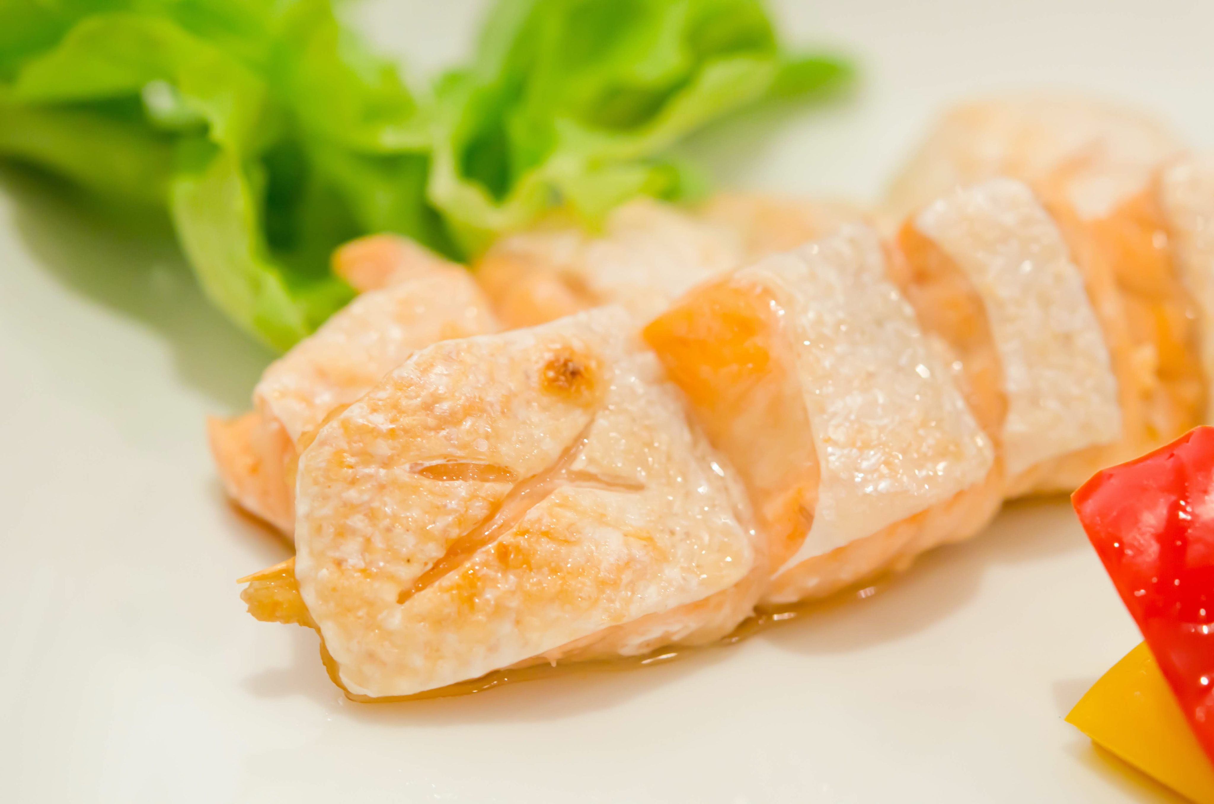 鮮凍厚切鮭魚肚條 （500g）