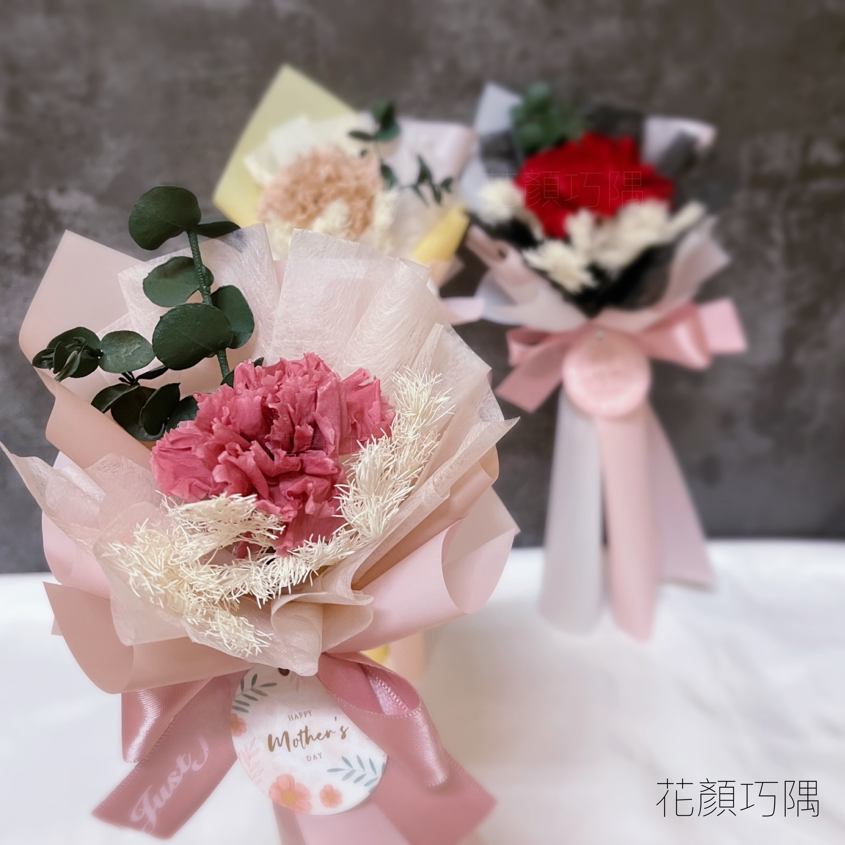 A-42 韓式單朵永生康乃馨花束 母親節花束 永生花花束 生日花束 乾燥花花束 康乃馨 永生花禮
