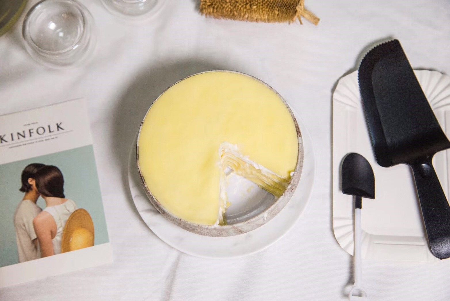 CCL-特濃郁double泰國金枕頭特A榴槤鐵盒千層蛋糕6吋