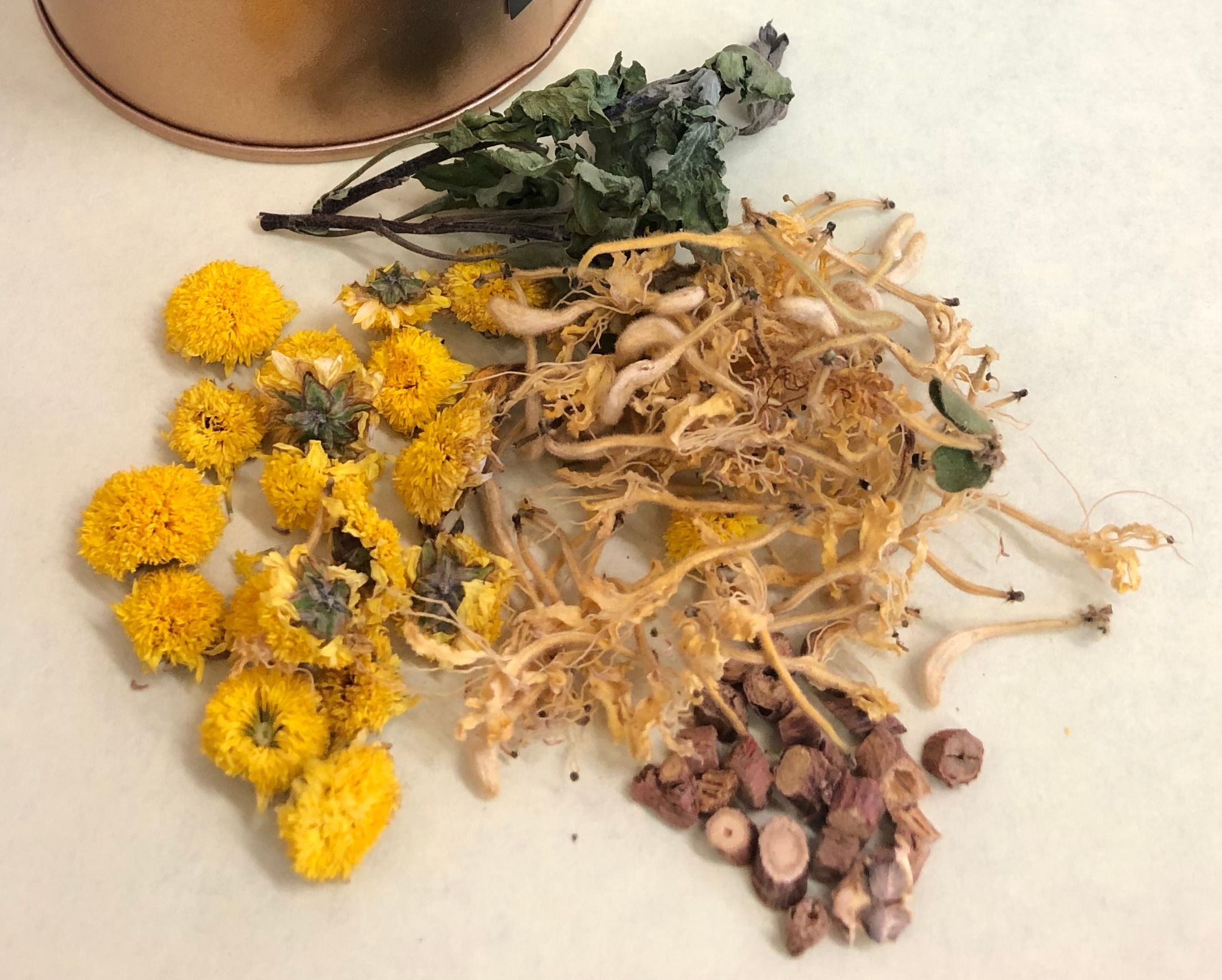 金衛茶（天菊忍冬茶）經濟包罐裝15入