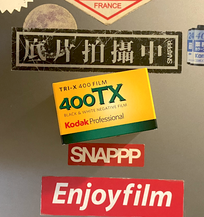 新鮮的高反差顆粒【黑白負片】Kodak柯達TRI-X 400TX 人像風景專業片-135底片膠卷