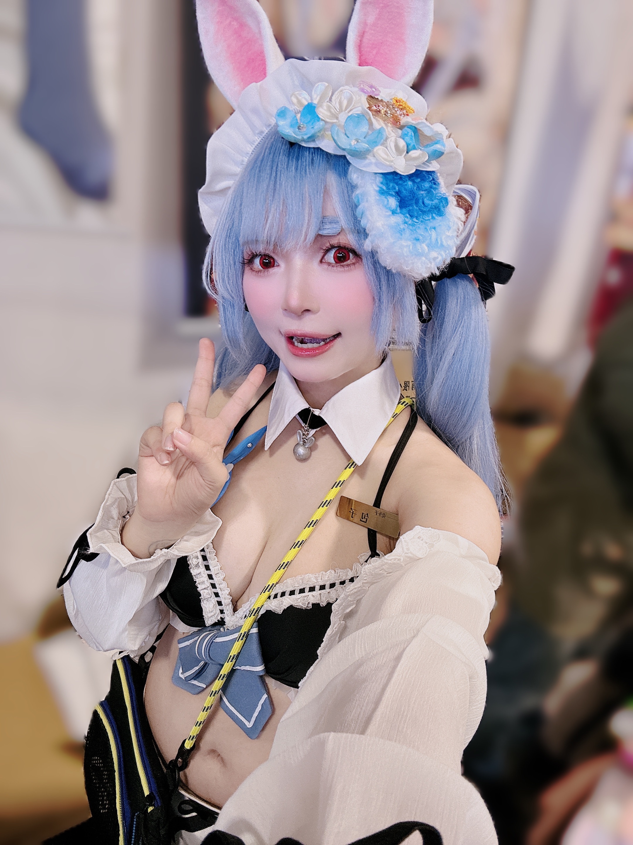 〔Holive/兔田佩克拉〕限量簽繪拍立得x包子