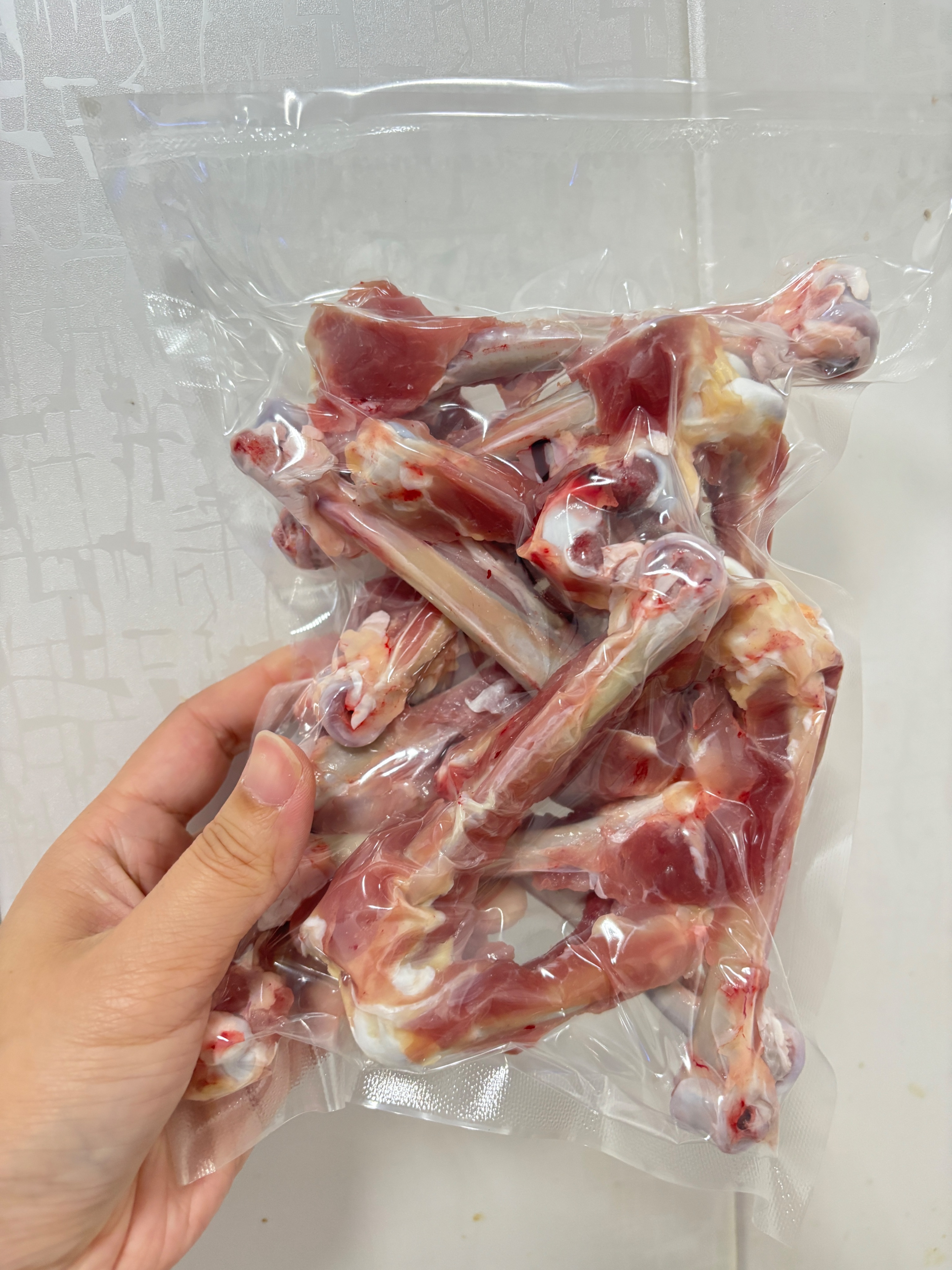 雞骨頭（熬湯用）