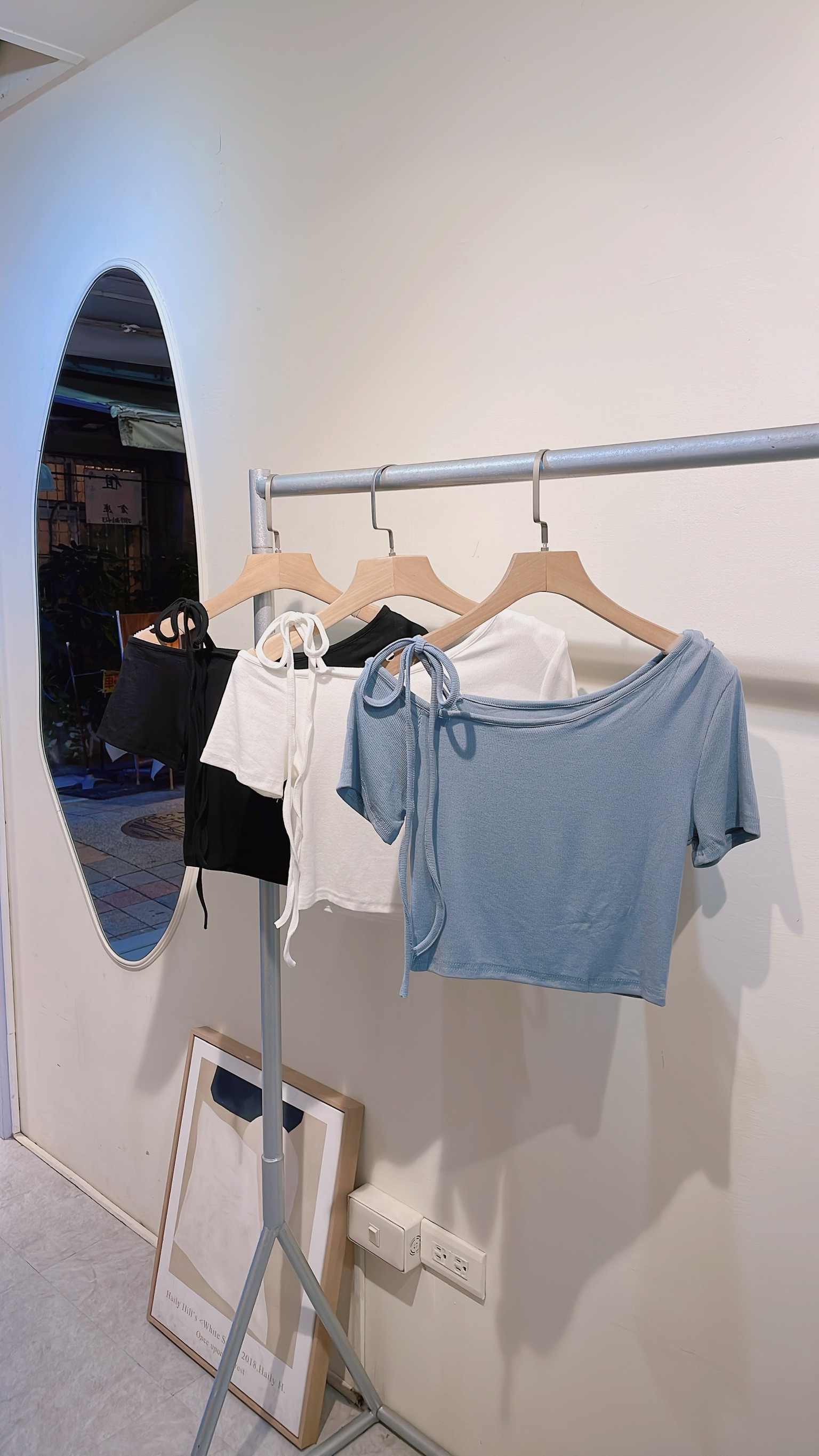 棉質斜肩綁帶上衣