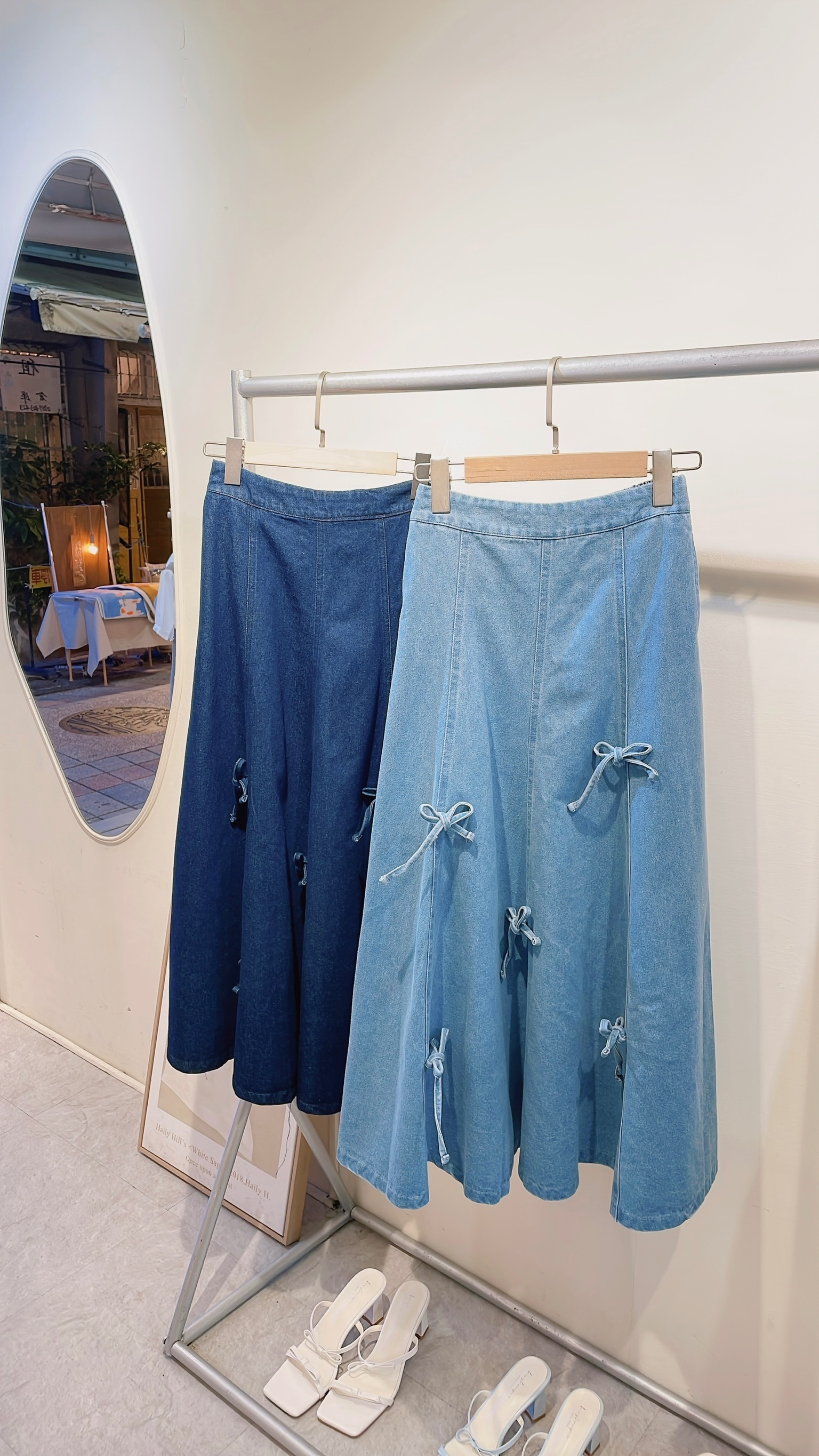 滿版蝴蝶結A字長裙