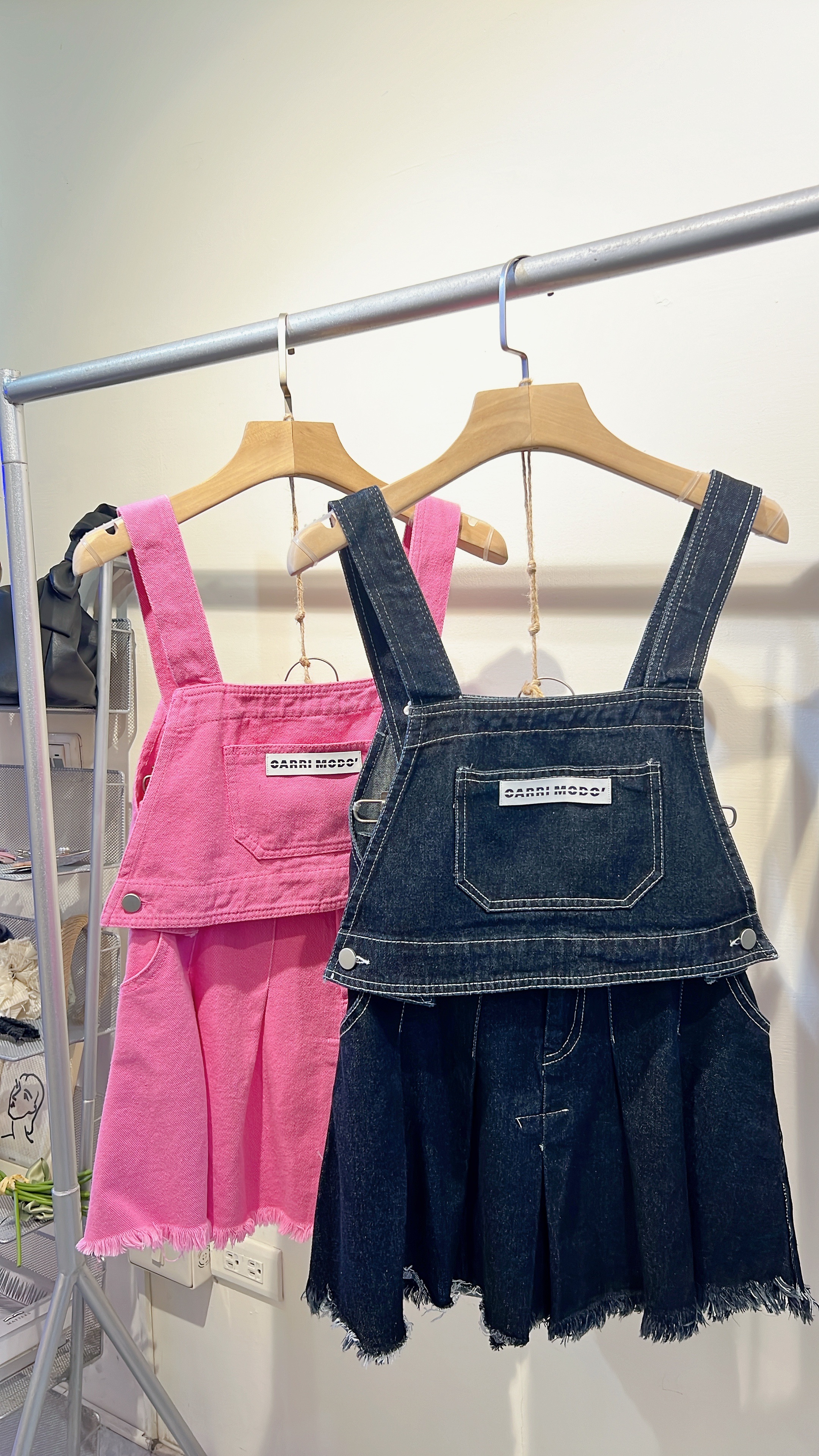 2件式牛仔吊帶套