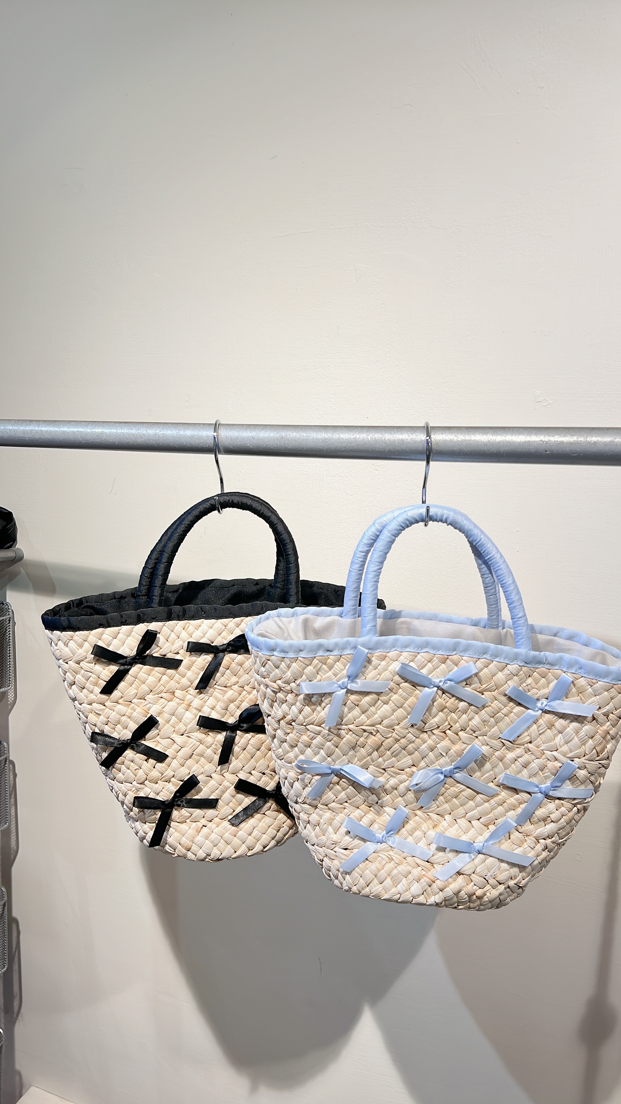 蝴蝶結手提度假草包