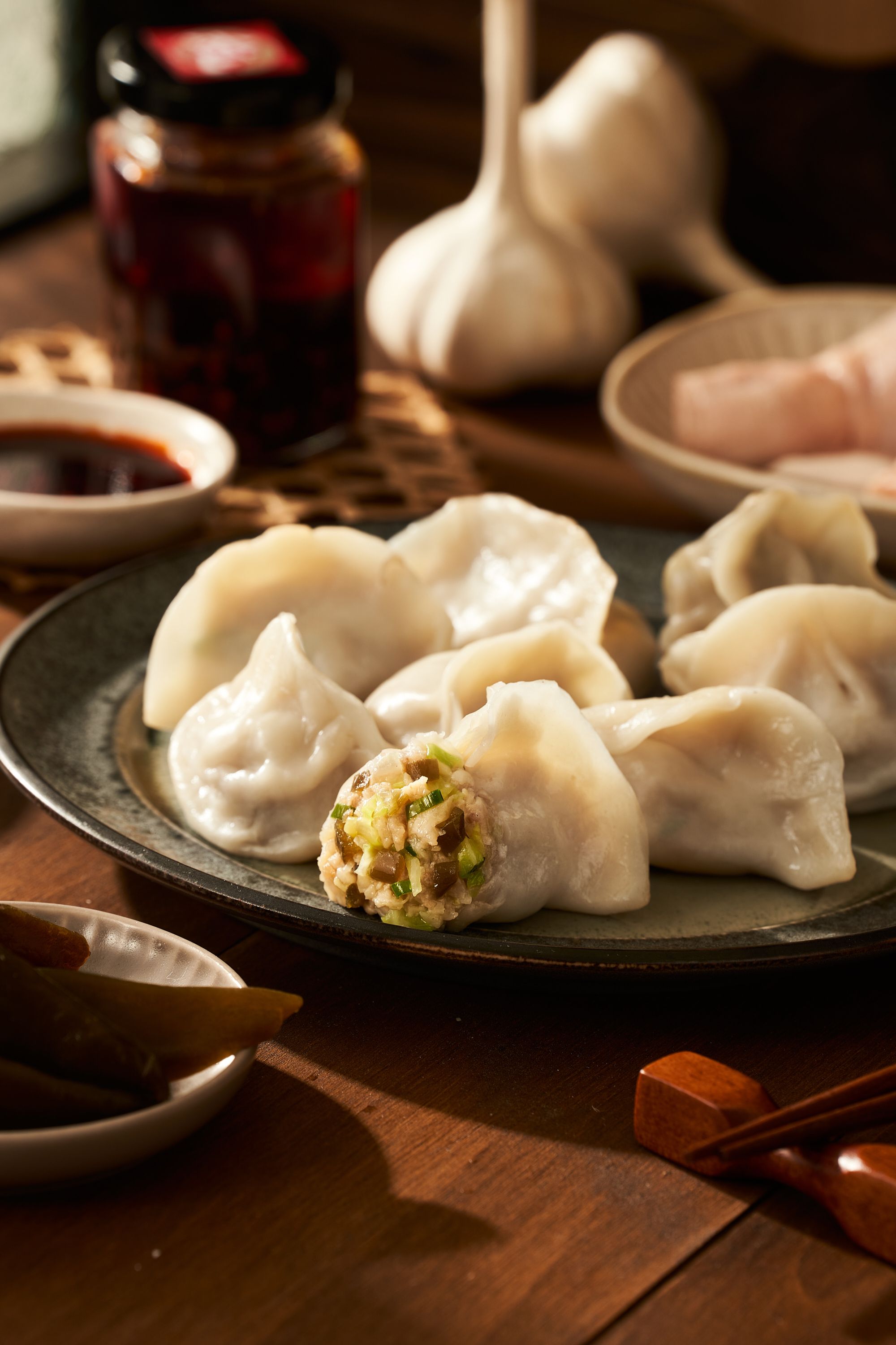 剝皮辣椒雞腿肉水餃