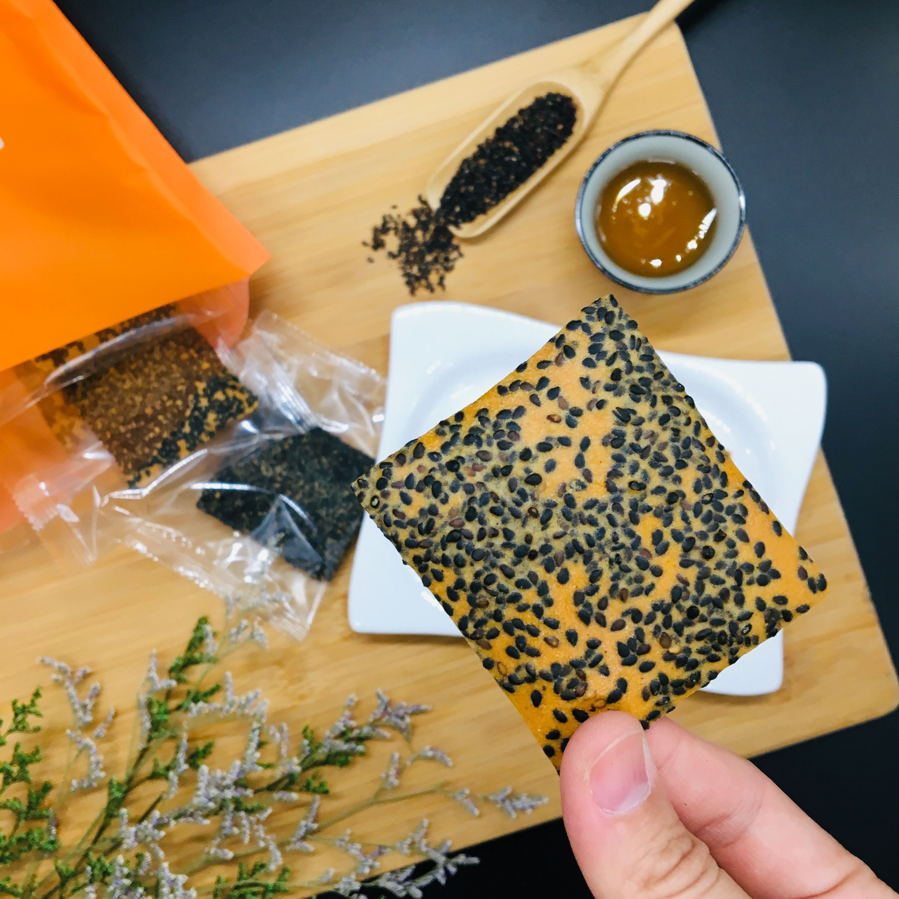 豆漿黑芝麻薄片（蛋奶素）✨商品介紹請點我