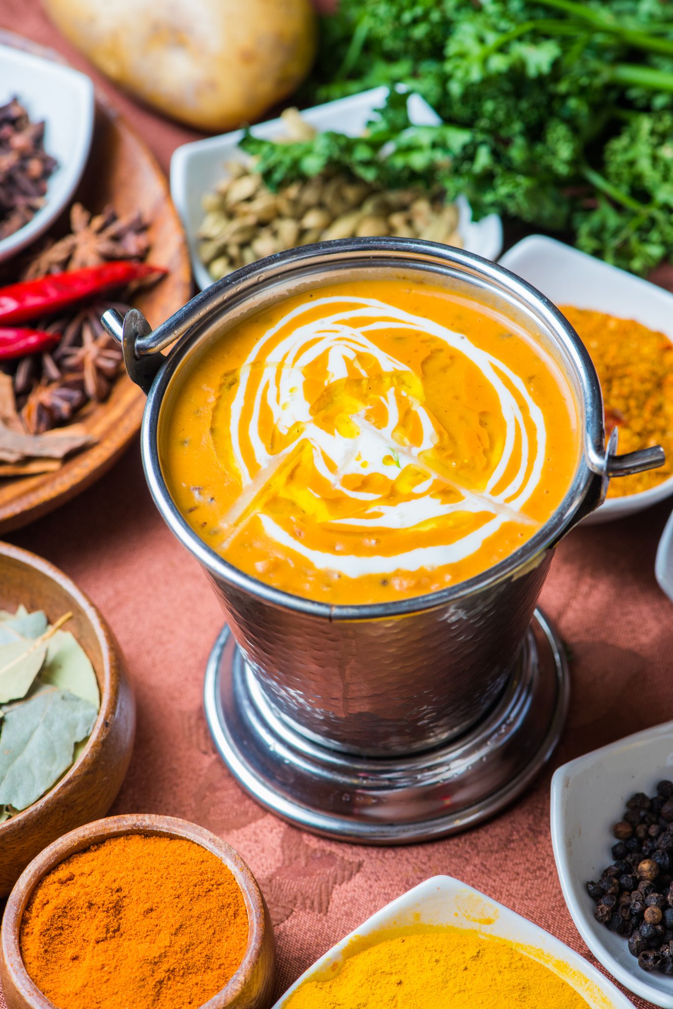 印度奶油香草燴黑豆咖哩（奶素） daal makhani印度黑豆以特殊香草香料和奶油番茄醬汁燉煮的咖哩，口感溫和（不辣）