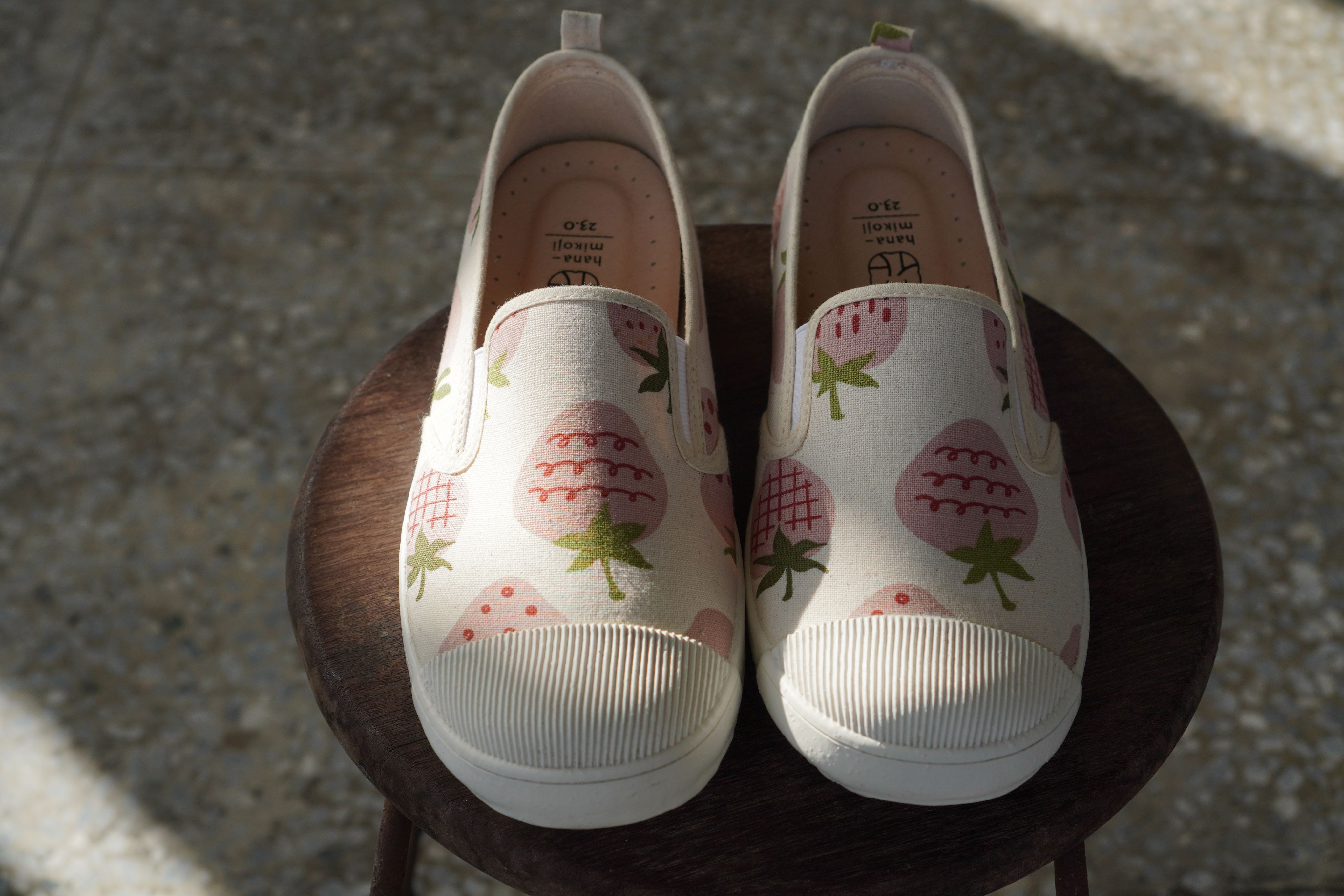 仙杜瑞拉系列 唯一一雙【甜椒日】草莓煉乳