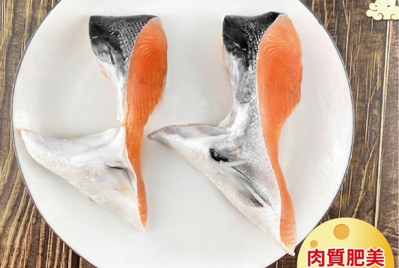 燒烤必備~特大肥美鮭魚下巴 1kg （5~6片）