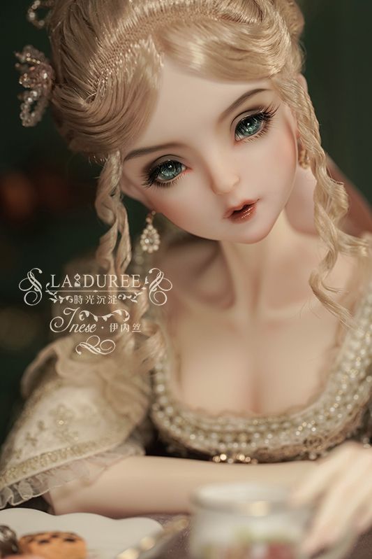 DOLL`SVILLA AS三分女伊內絲素頭加面妝