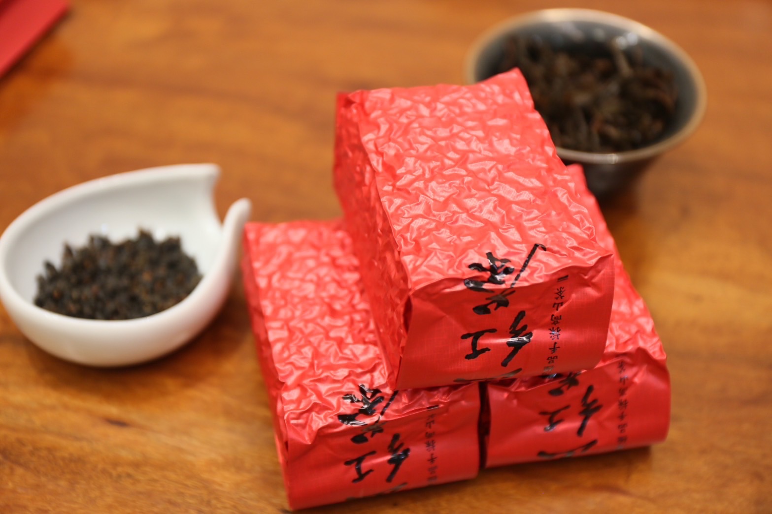 《世揚茗茶》阿里山小珠紅茶、小葉種球型紅茶