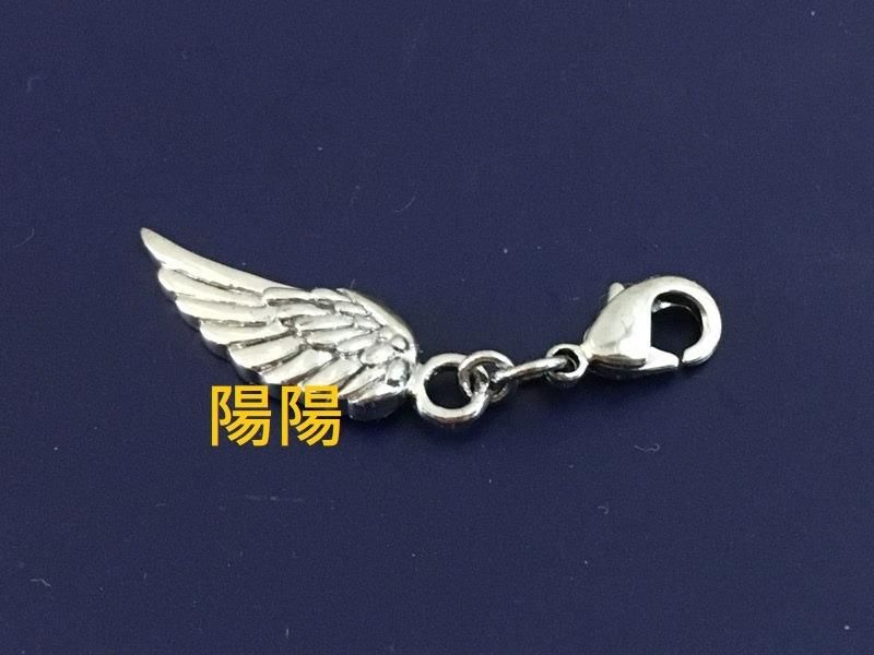 562.【陽陽小舖】日成 ReModa 飾品 墜飾 吊飾 幸運草 飄蟲 天使翅膀 樹葉 小熊 愛心 四葉草 項鍊飾品 單