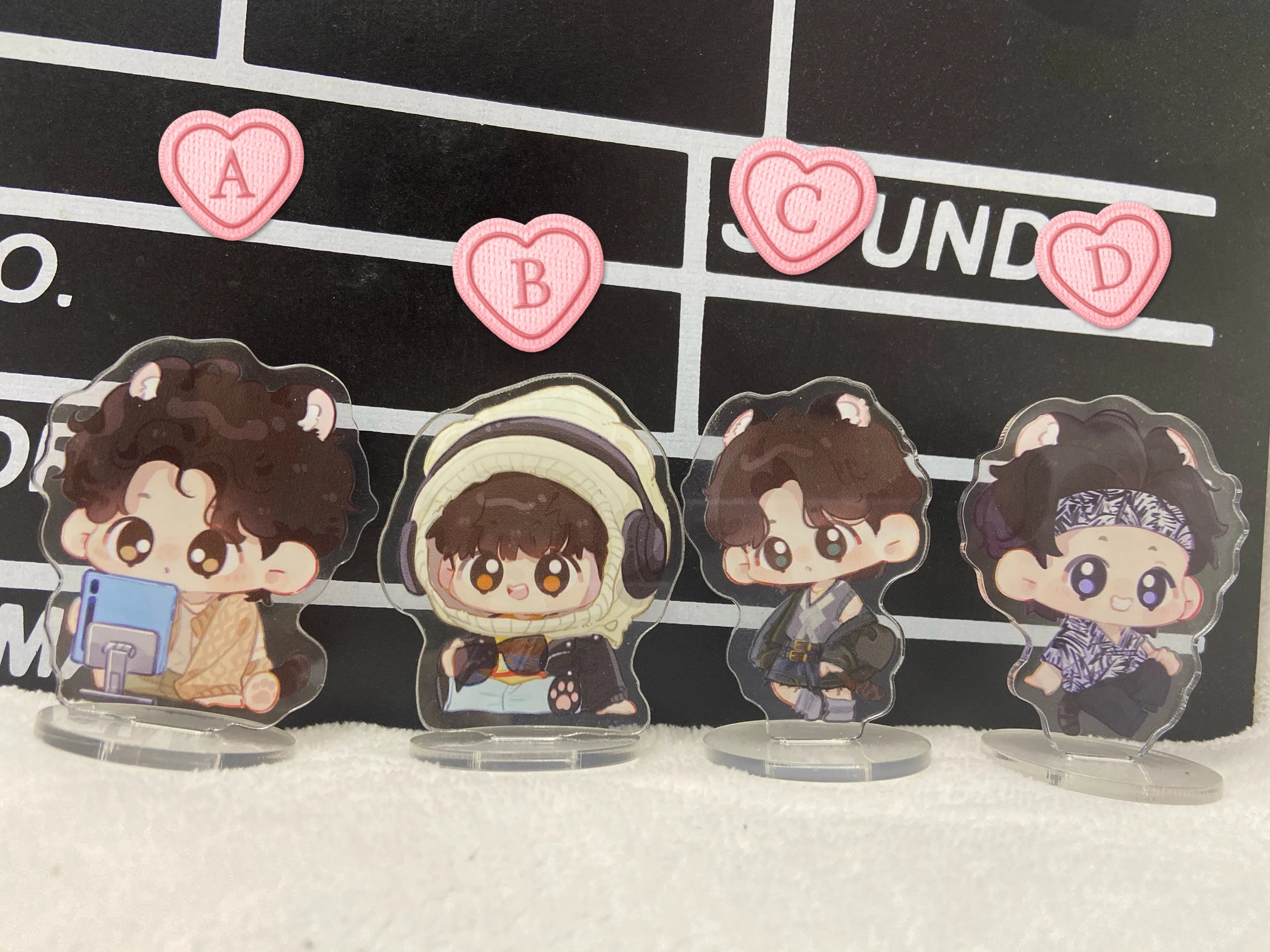 💜ByMySideKookV 泰泰壓克力吊飾 已絕版