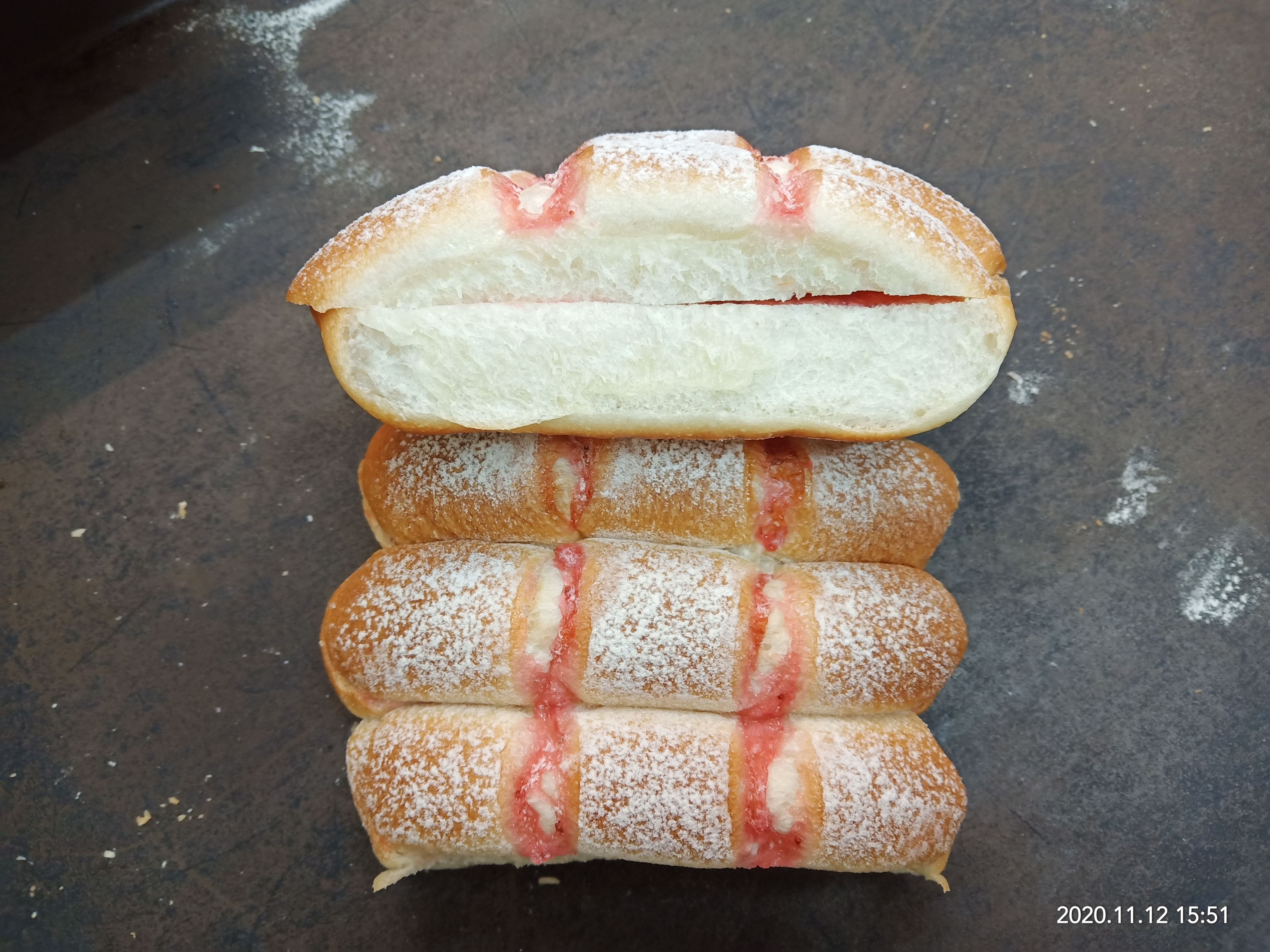 純素草莓醬麵包