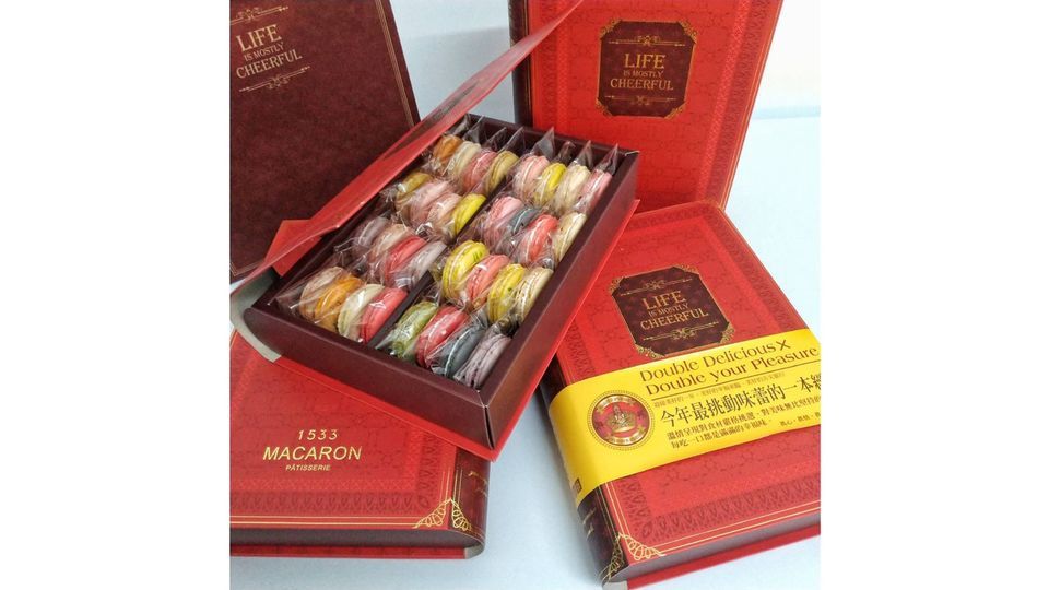 羅曼史Romance Macaron 三十入$1675 // 三十二入$1780禮盒