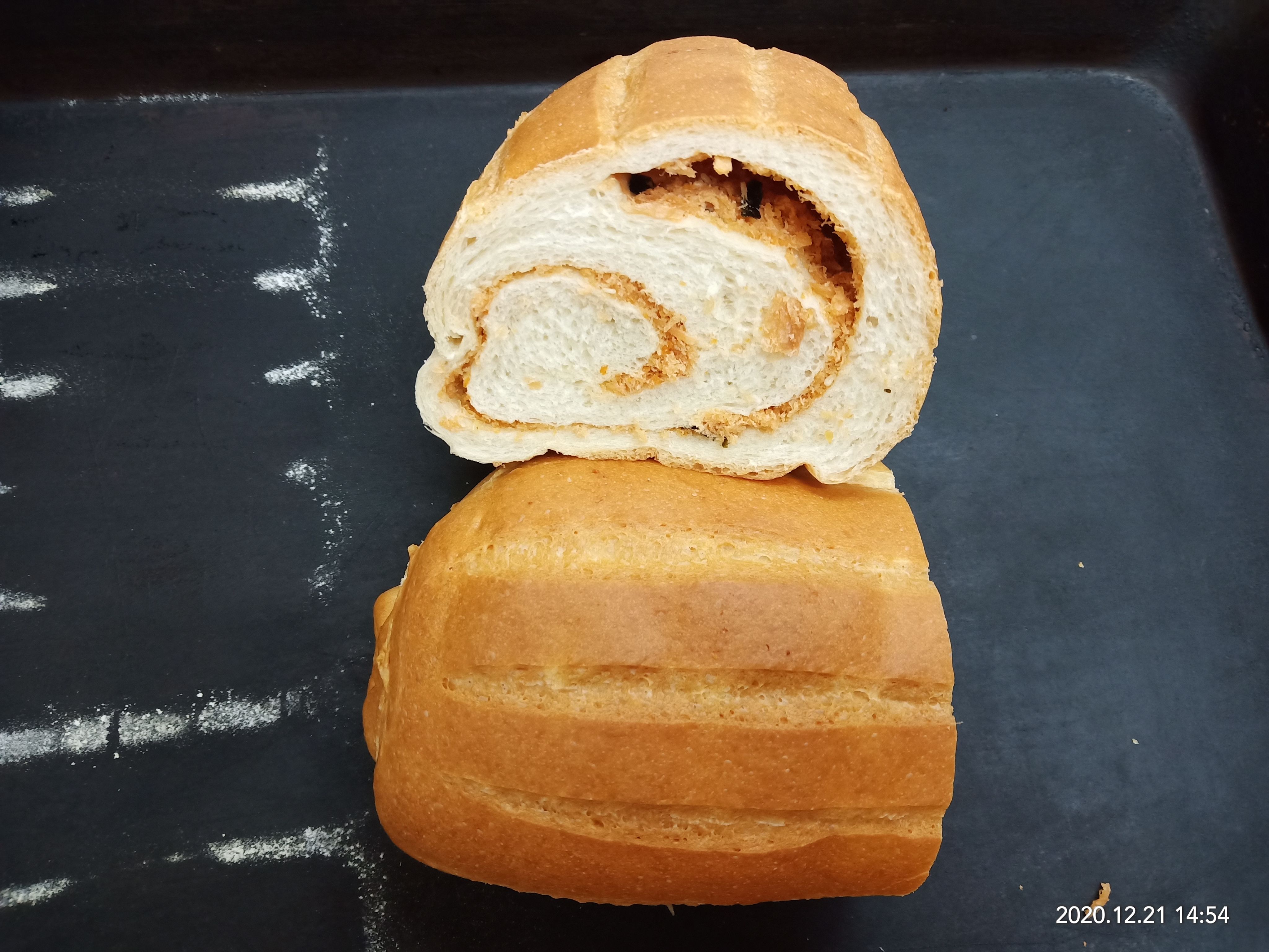 純素火腿素鬆麵包捲  185-195g