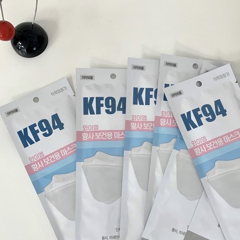 🇰🇷 YM 韓國製KF94 三層防護口罩（白色口罩）