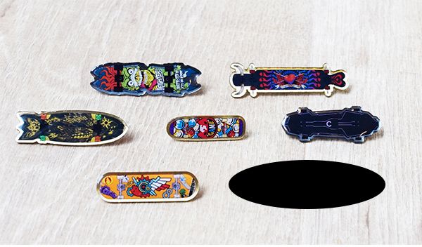 [SK8] 無限滑板 Aniplex 滑板 金屬徽章