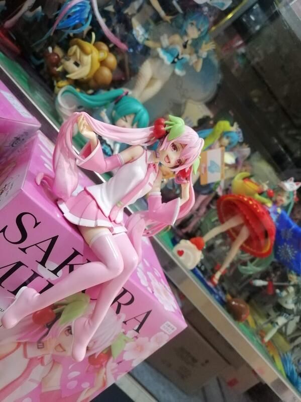 現貨 全新 FURYU 泡麵杯蓋 櫻花初音 海外版