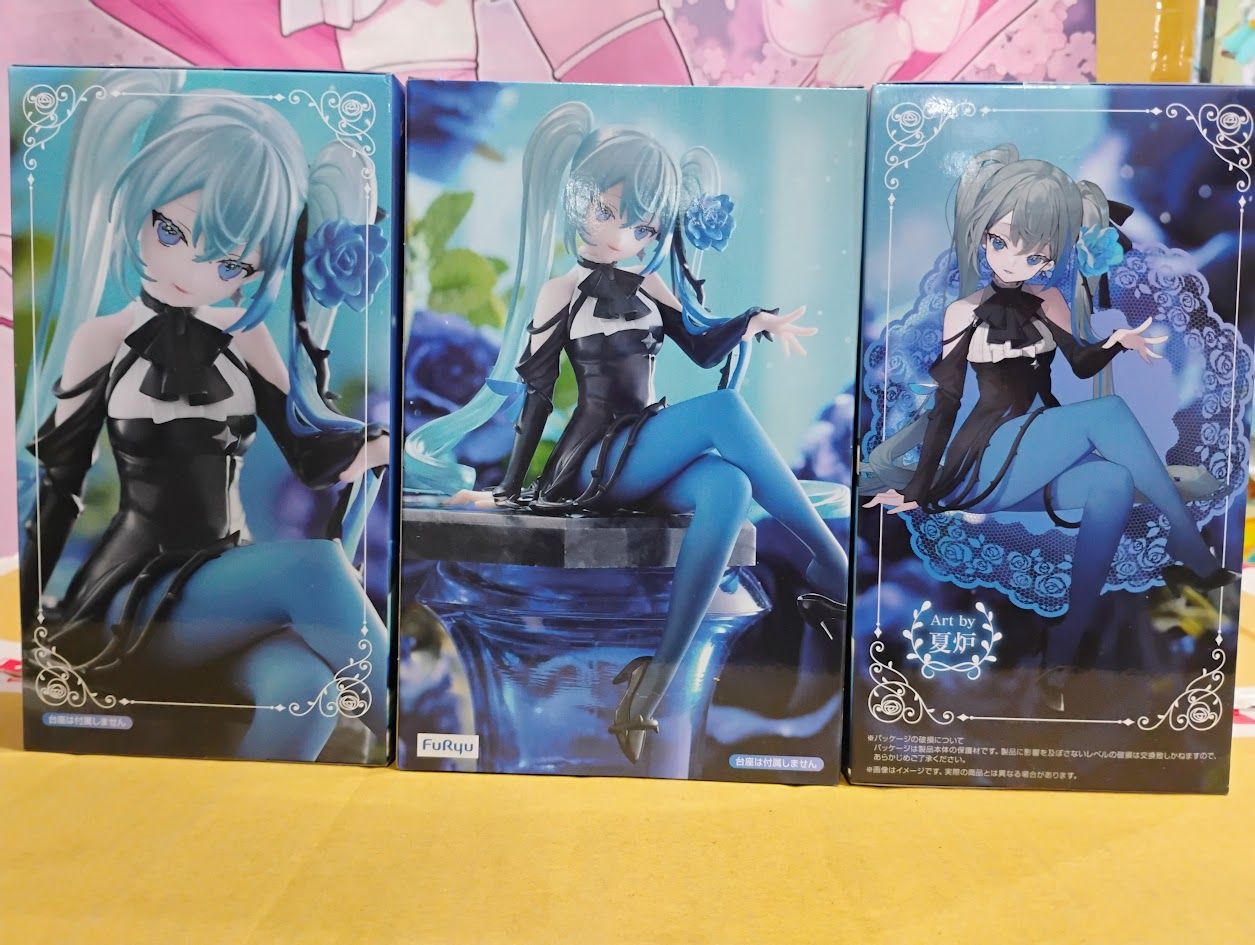 FURYU 初音未來 泡麵蓋公仔 藍玫瑰ver.