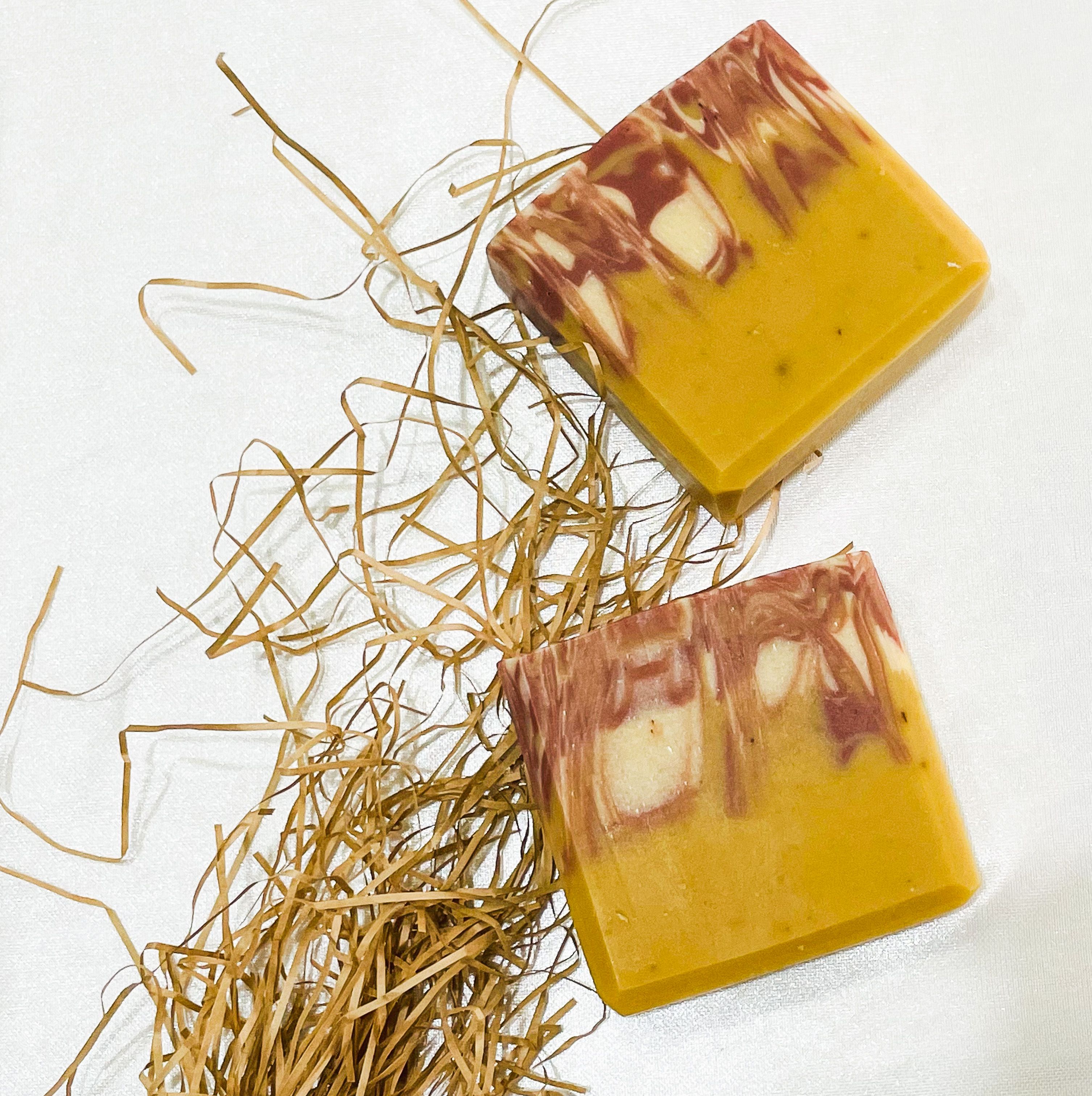 🌼金盞花精華乳香皂🌼（換季潤白舒敏）