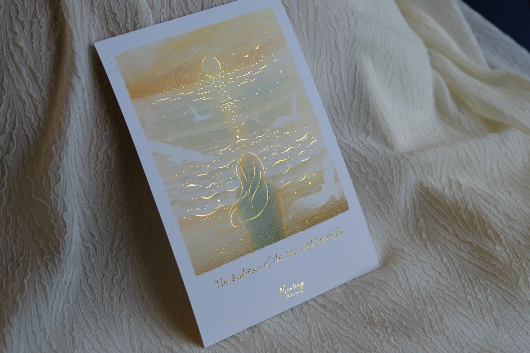 燙金畫卡 15x21cm （A5） - The embrace of the sea and sunlight