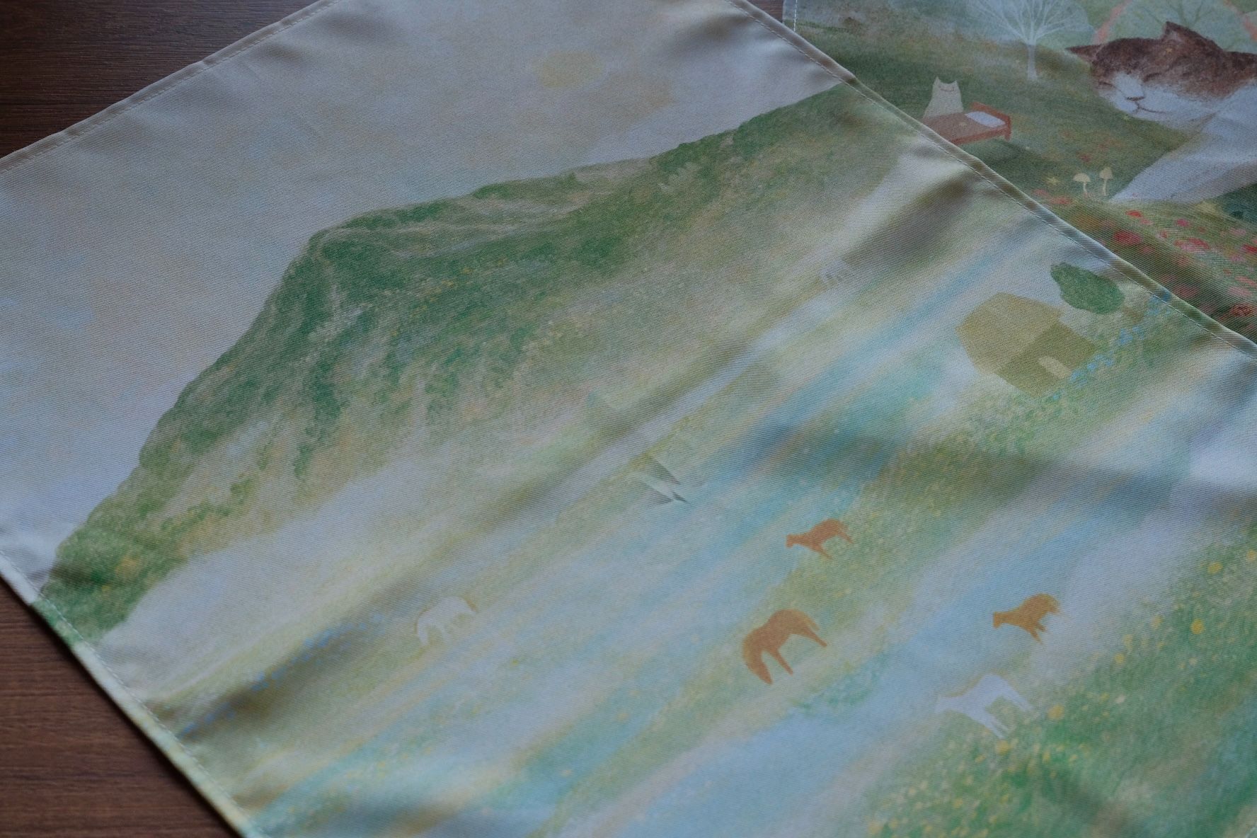 插畫掛布40x45cm， 50x36cm / 預購品項