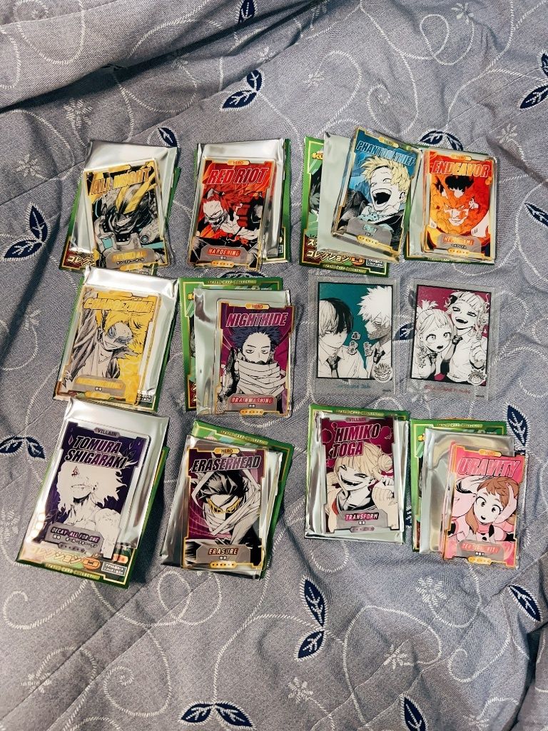 我英數據卡、燙金卡