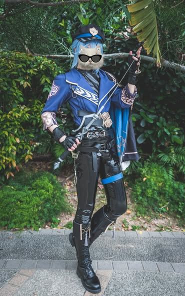 新世界狂歡艾德蒙特 監察者 服裝 分別寄送