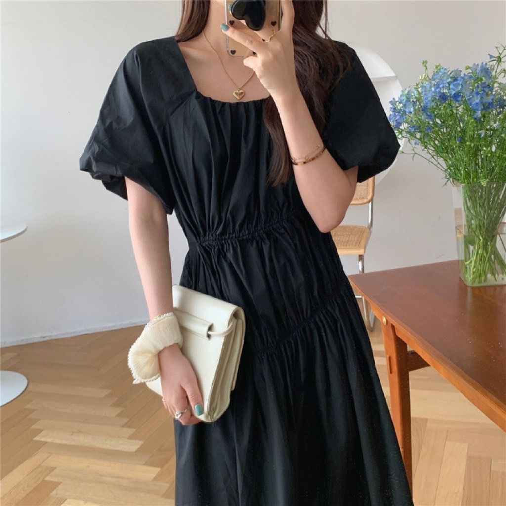 預購-2203法式方領抽繩收腰連身裙-黑色