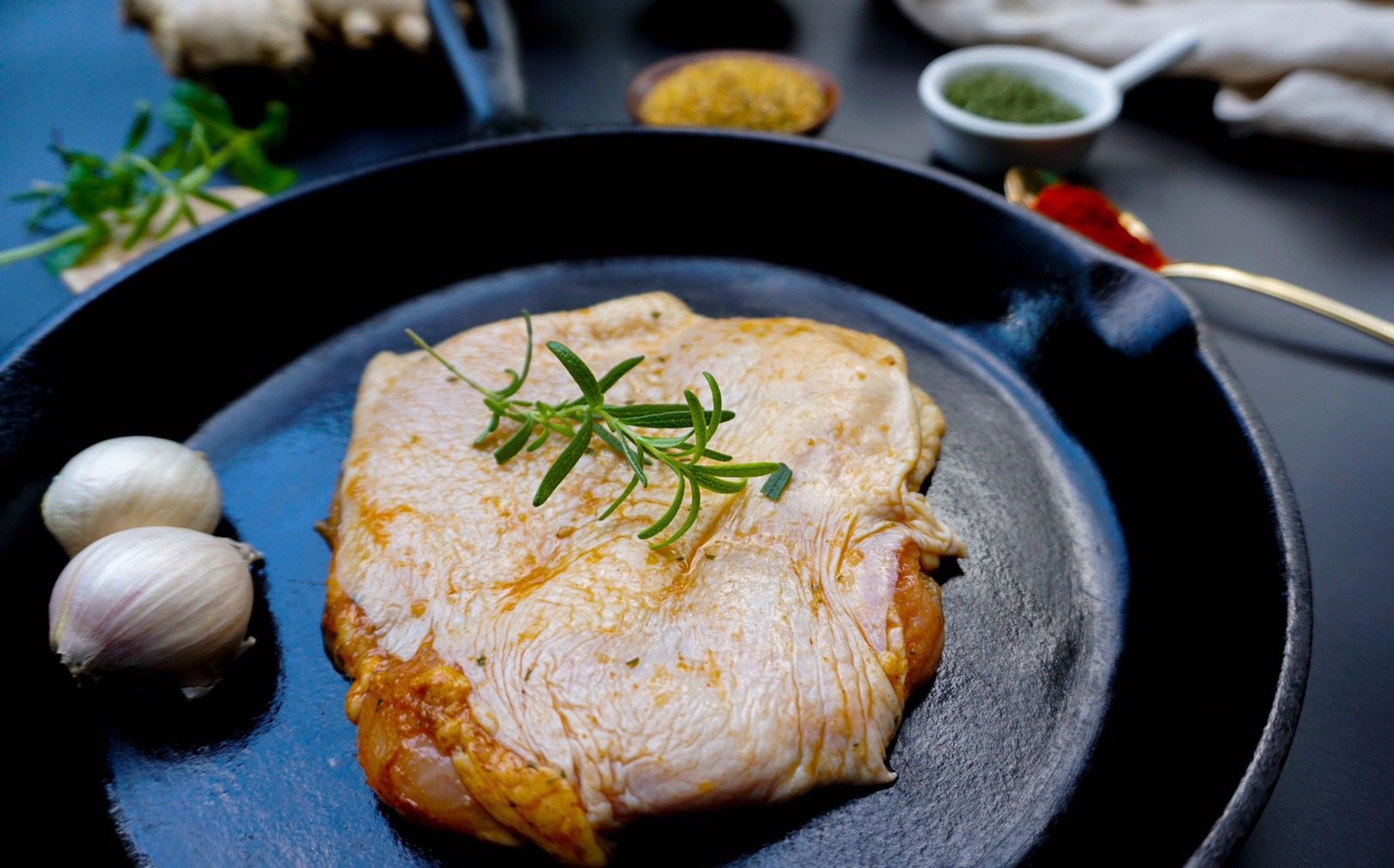 異國風味雞腿排